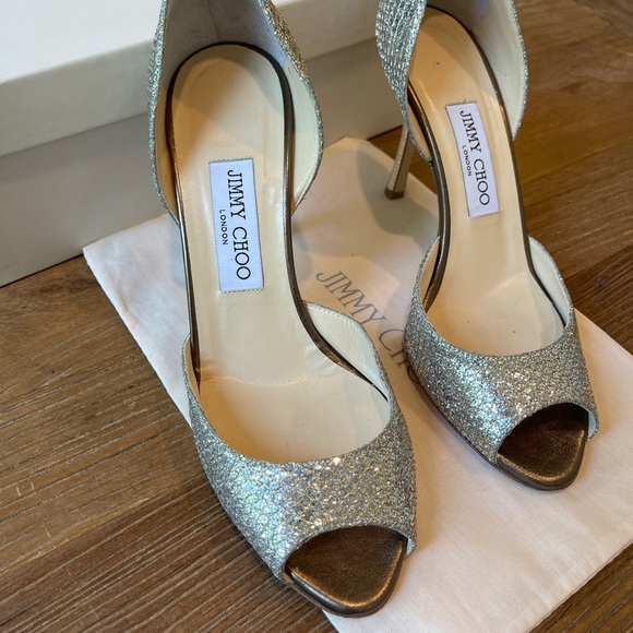 Sold : Jimmy Choo Logan Peep Toe Shimmer Metallic Champagne/Silver Heels (39 ) - Picture 15 of 15